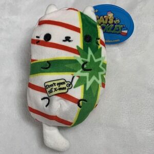 New 4" Christmas Cats Vs. Pickles beanbag plush 2022 - Pepper Minsticks # 451